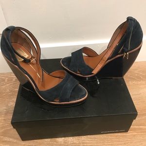 Dolce Vita wedge sandal size 8.5